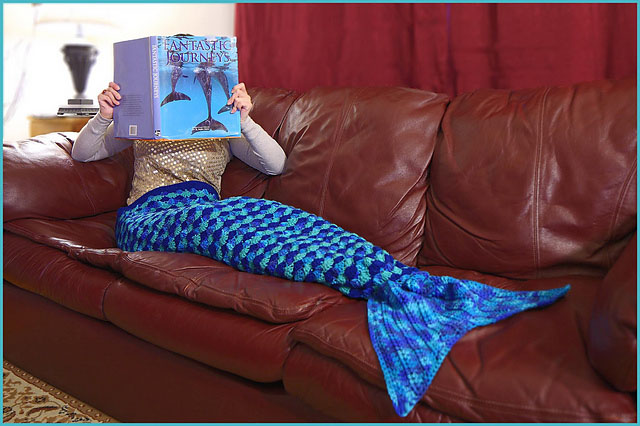 Crochet Trends - Mermaid Tail Blanket